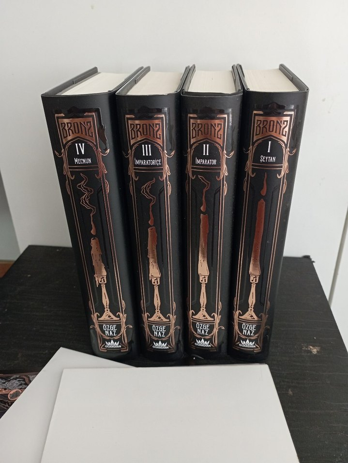 Bronz Serisi Roman Seti - 4 Kitap - Görsel 4