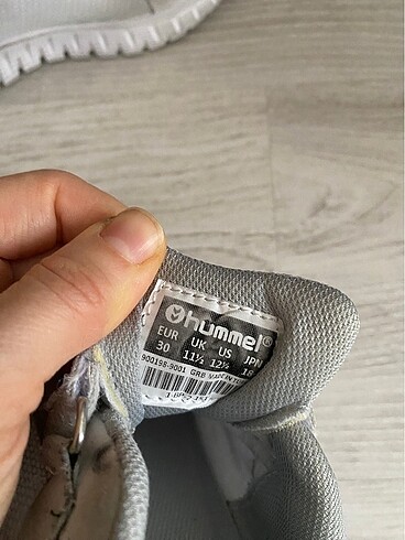 30 Beden beyaz Renk Hummel 30 numara çocuk ayakkabı