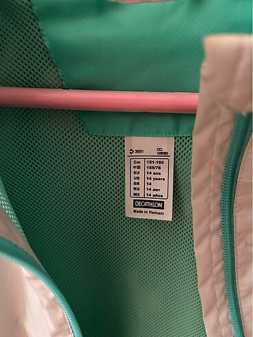 xs Beden Quechua decatlon rüzgarlık