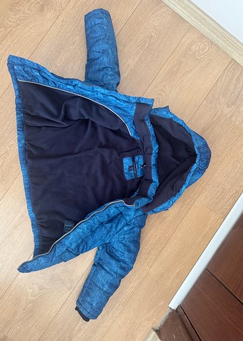 Tommy 5-6 yaş erkek çocuk mavi kaban - Görsel 4