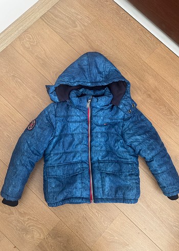 Tommy Hilfiger 6 Yaş