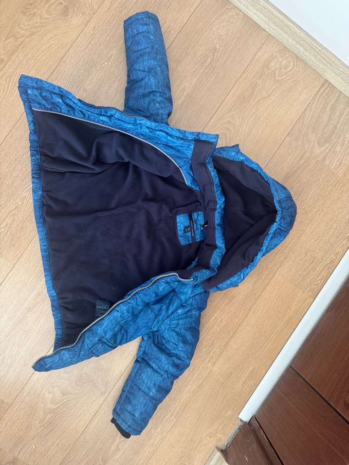 Tommy 5-6 yaş erkek çocuk mavi kaban - Görsel 4