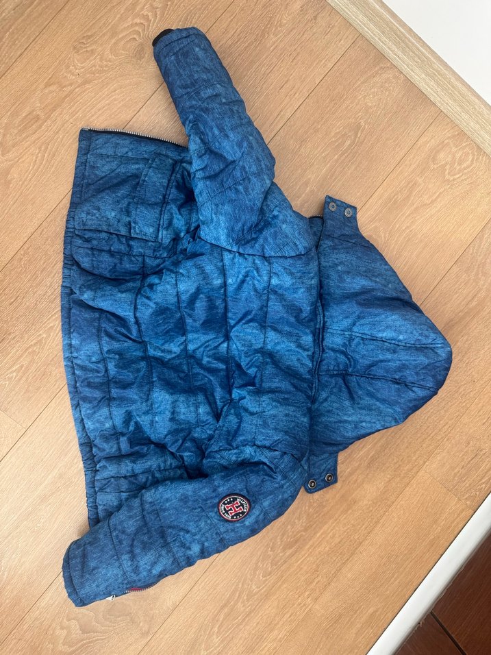 Tommy 5-6 yaş erkek çocuk mavi kaban - Görsel 3