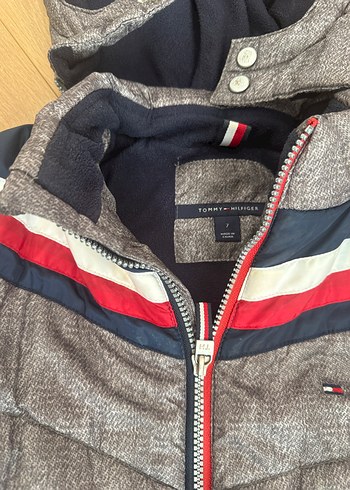 Tommy Hilfiger 7 Yaş
