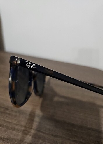 Beden çeşitli Renk Ray Ban Elliot RB2197