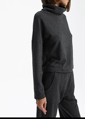 BGN BOĞAZLI SWEAT