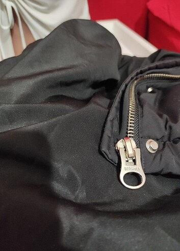 m Beden BERSHKA MONT 