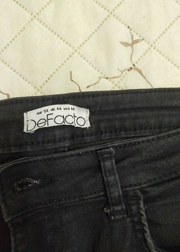 Kadın Siyah Denim Bermuda Şort - Görsel 2