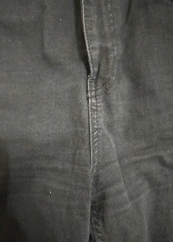 Kadın Siyah Denim Bermuda Şort - Görsel 4