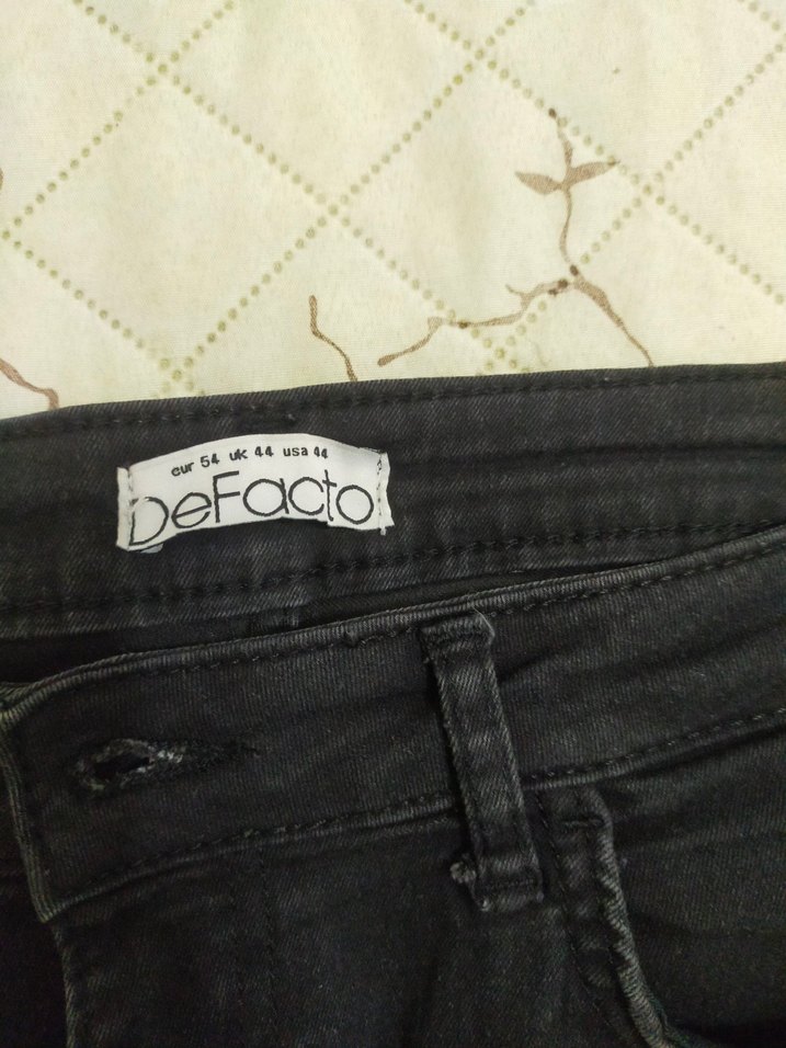 Kadın Siyah Denim Bermuda Şort - Görsel 2