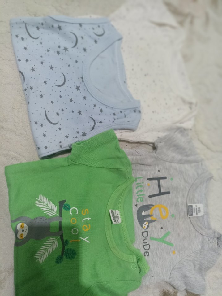 Gri Nakışlı Kısa Kollu Bebek Body erkek bebek zibin - Görsel 3