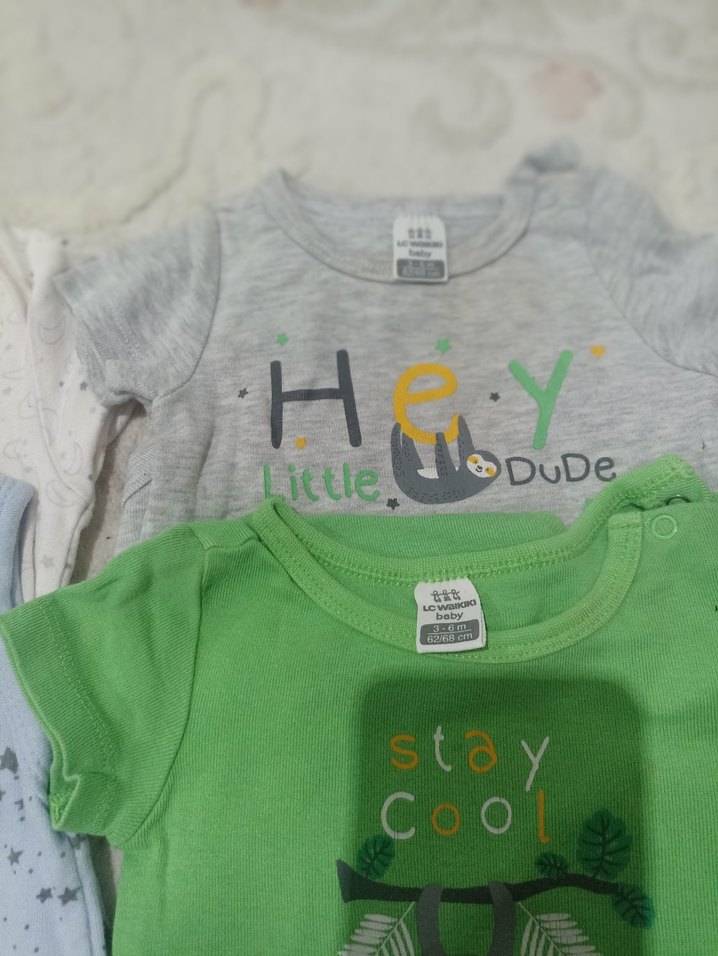 Gri Nakışlı Kısa Kollu Bebek Body erkek bebek zibin - Görsel 4