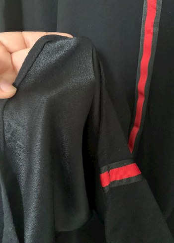 V Yaka Siyah Midi Rahat Elbise - Görsel 5