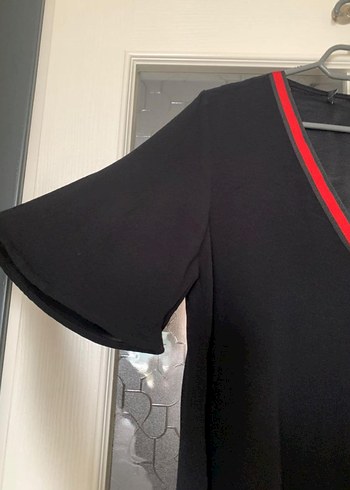 V Yaka Siyah Midi Rahat Elbise - Görsel 4