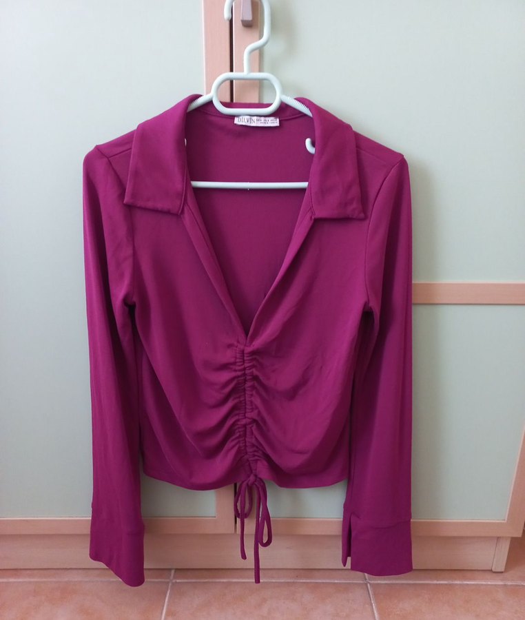 Dilvin Magenta V Yakalı Büzgülü Kadın Bluz - Görsel 3