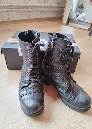 Kemal Tanca Kadın Siyah Deri Yüksek Topuklu Goth Bot - Görsel 3