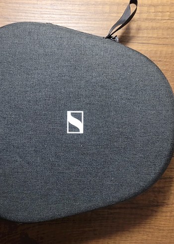 Sennheiser Momentum 4 - Görsel 5