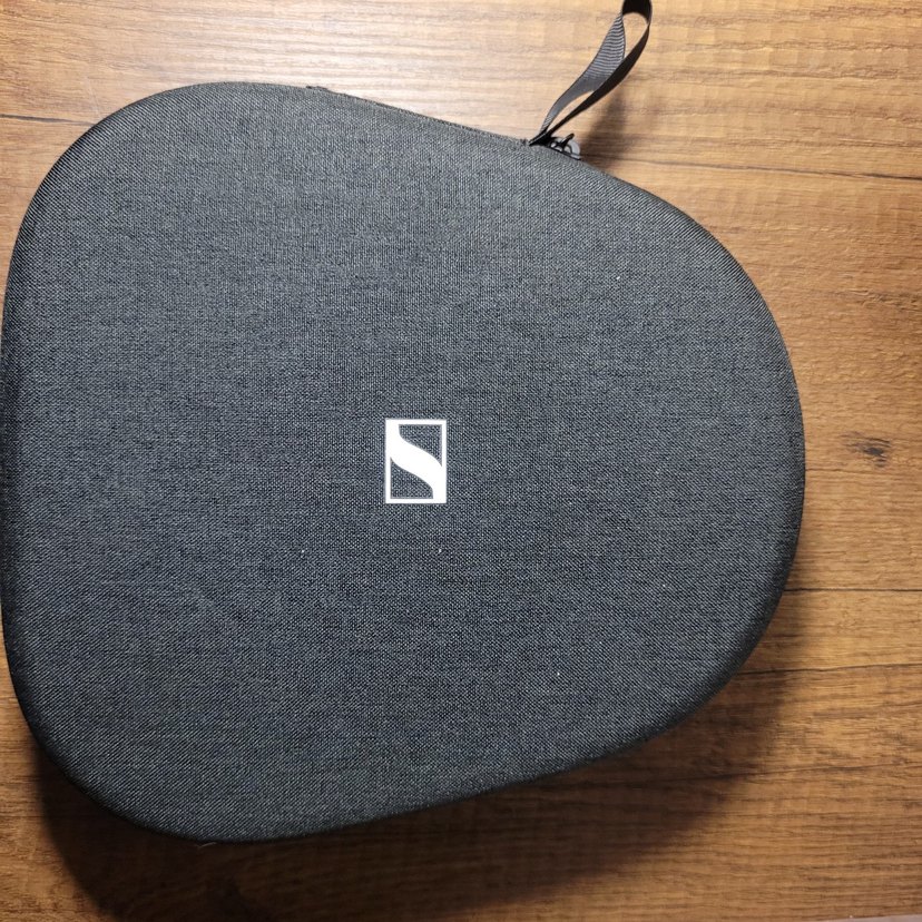 Sennheiser Momentum 4 - Görsel 5