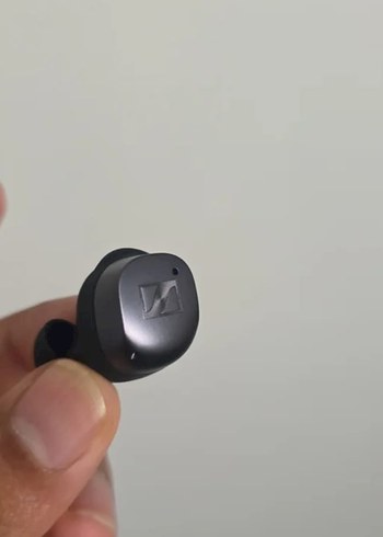 Sennheiser Momentum 4 Tws kulaklık - Görsel 4