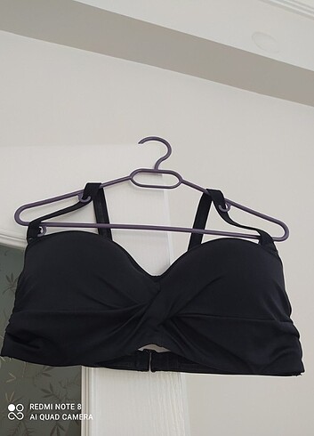 Bikini üst