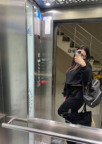 Siyah Rahat Bol Paça Eşofman Altı - Görsel 3