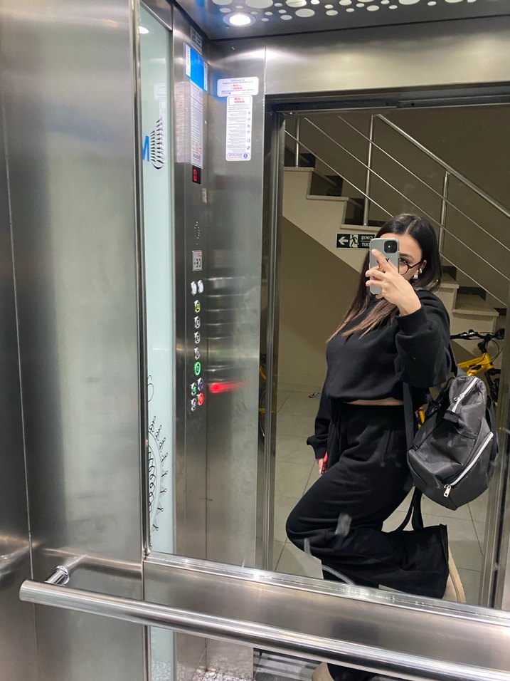 Siyah Rahat Bol Paça Eşofman Altı - Görsel 3