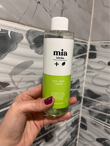 Mia Klinika AHA BHA Toner