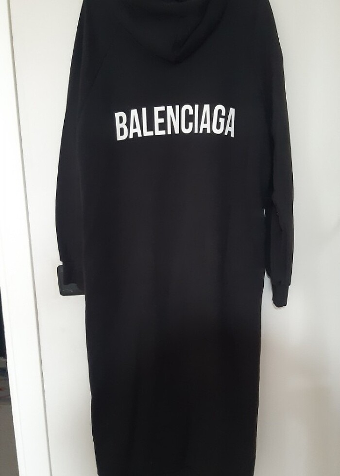 Balenciaga kap - Görsel 2