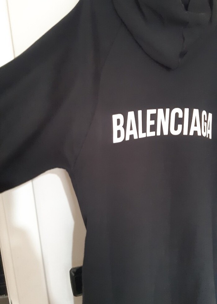 Balenciaga kap - Görsel 4