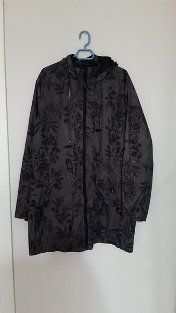 Lcw yagmurluk - Görsel 6