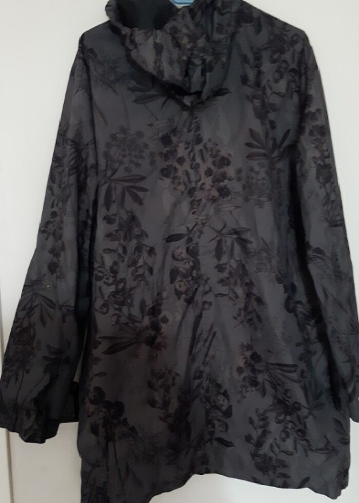 Lcw yagmurluk - Görsel 3