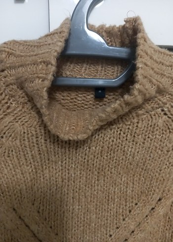 Bej Yüksek Yakalı Örgü Kadın Kazak m beden - Görsel 3