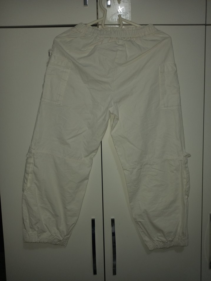 Beyaz renkli zara marka 11 12 yas pantolon - Görsel 4