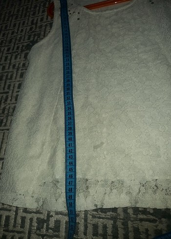 Dantel Detaylı Beyaz Kolsuz Bluz 11 12 yas lcw marka - Görsel 4