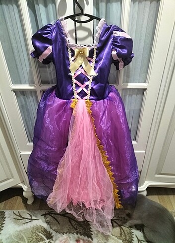 Prenses kostümü 