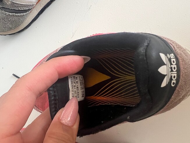 28 Beden pembe Renk Adidas nar çiçeği