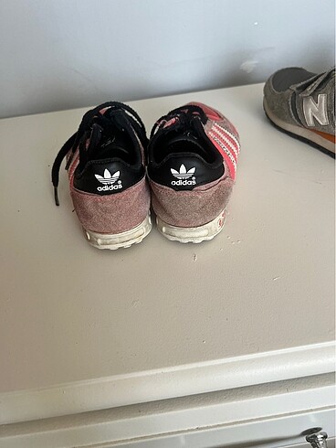 28 Beden Adidas nar çiçeği