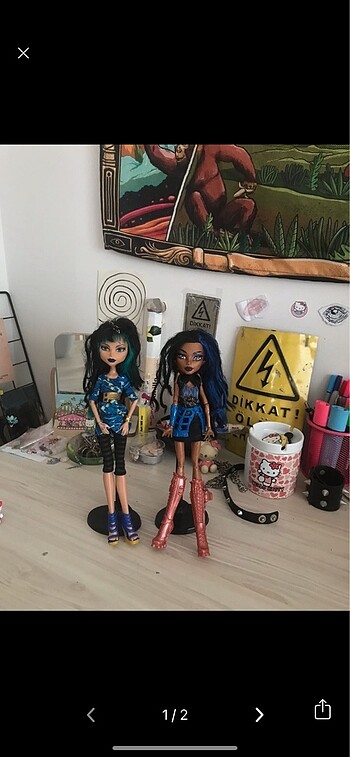 monster high bebekleri