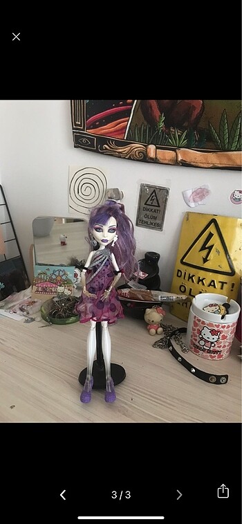 Beden monster high bebekleri