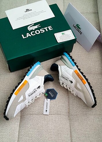 Lacoste Lacoste