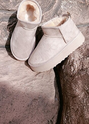 38 Beden ten rengi Renk Play form ugg