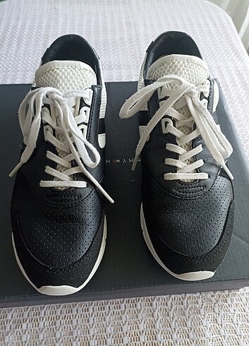 Tommy Hilfiger Bayan spor ayakkabı 