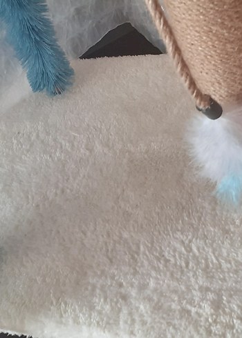 Beyaz Peliş Tüylü  Kaplamalı Kedi Tırmalama ve Oyun  Alanı - Görsel 13