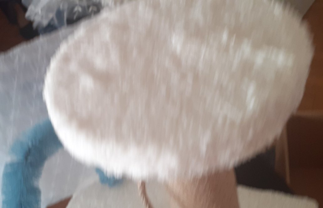 Beyaz Peliş Tüylü  Kaplamalı Kedi Tırmalama ve Oyun  Alanı - Görsel 2