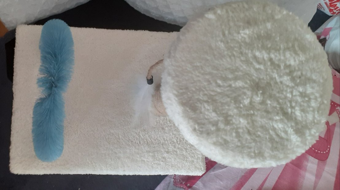 Beyaz Peliş Tüylü  Kaplamalı Kedi Tırmalama ve Oyun  Alanı - Görsel 5