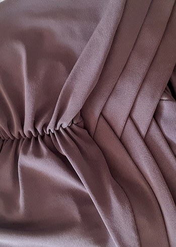 Bej Kadın Bone Drapeli Modern Tasarım - Görsel 3