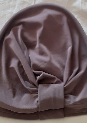 Bej Kadın Bone Drapeli Modern Tasarım - Görsel 2