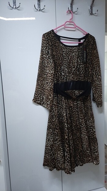 38 Beden Elbise