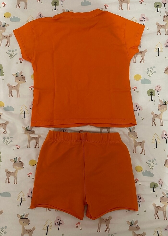 Şort-Tişört Takım - Görsel 2