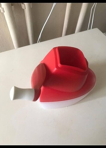 Tupperware peynir rendesi 